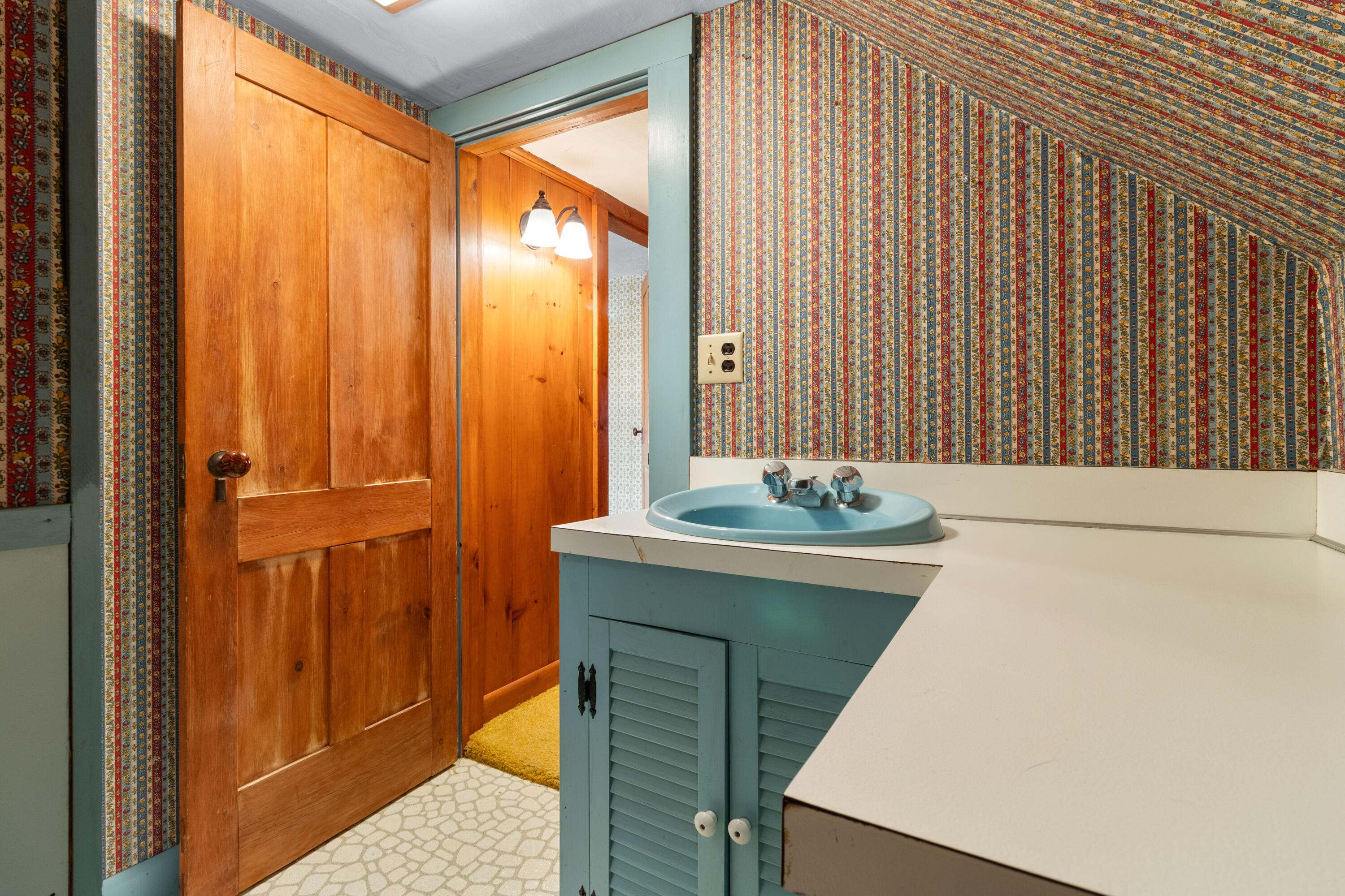 1801 Washington Road Waldoboro ME 04572