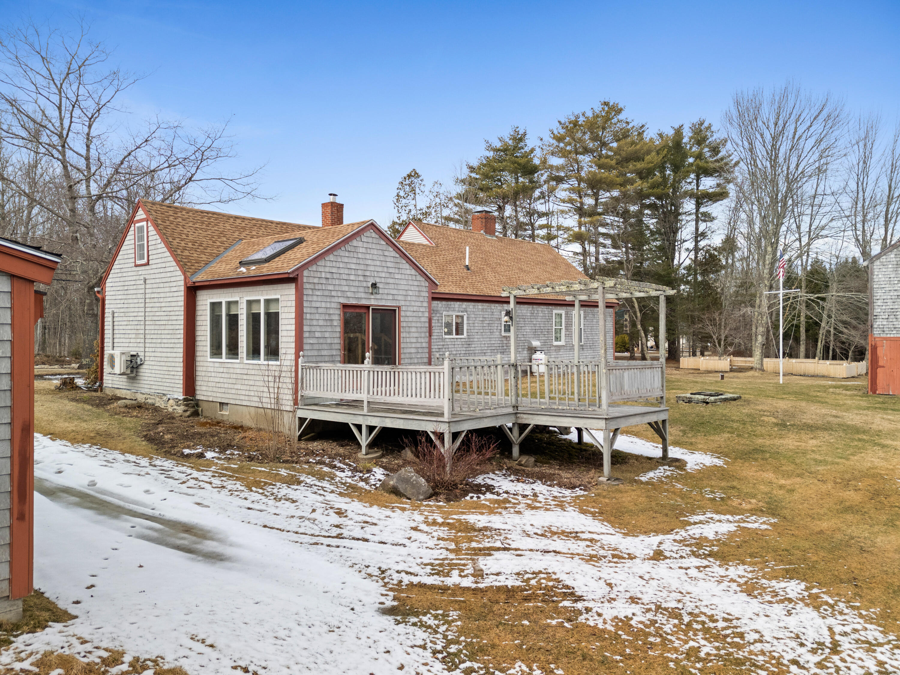 1801 Washington Road Waldoboro ME 04572