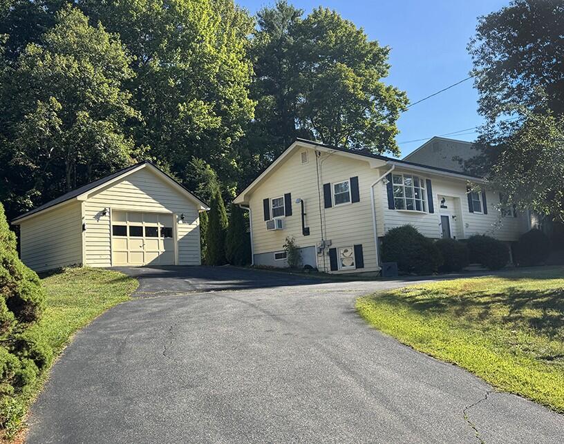 105 Windsor Avenue Augusta ME 04330