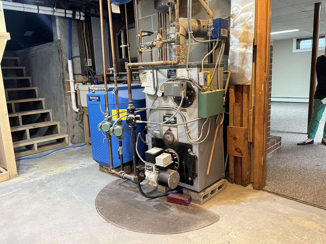 105 Windsor Avenue Augusta ME 04330