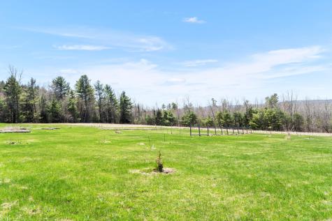 1434 North Road Mount Vernon ME 04352