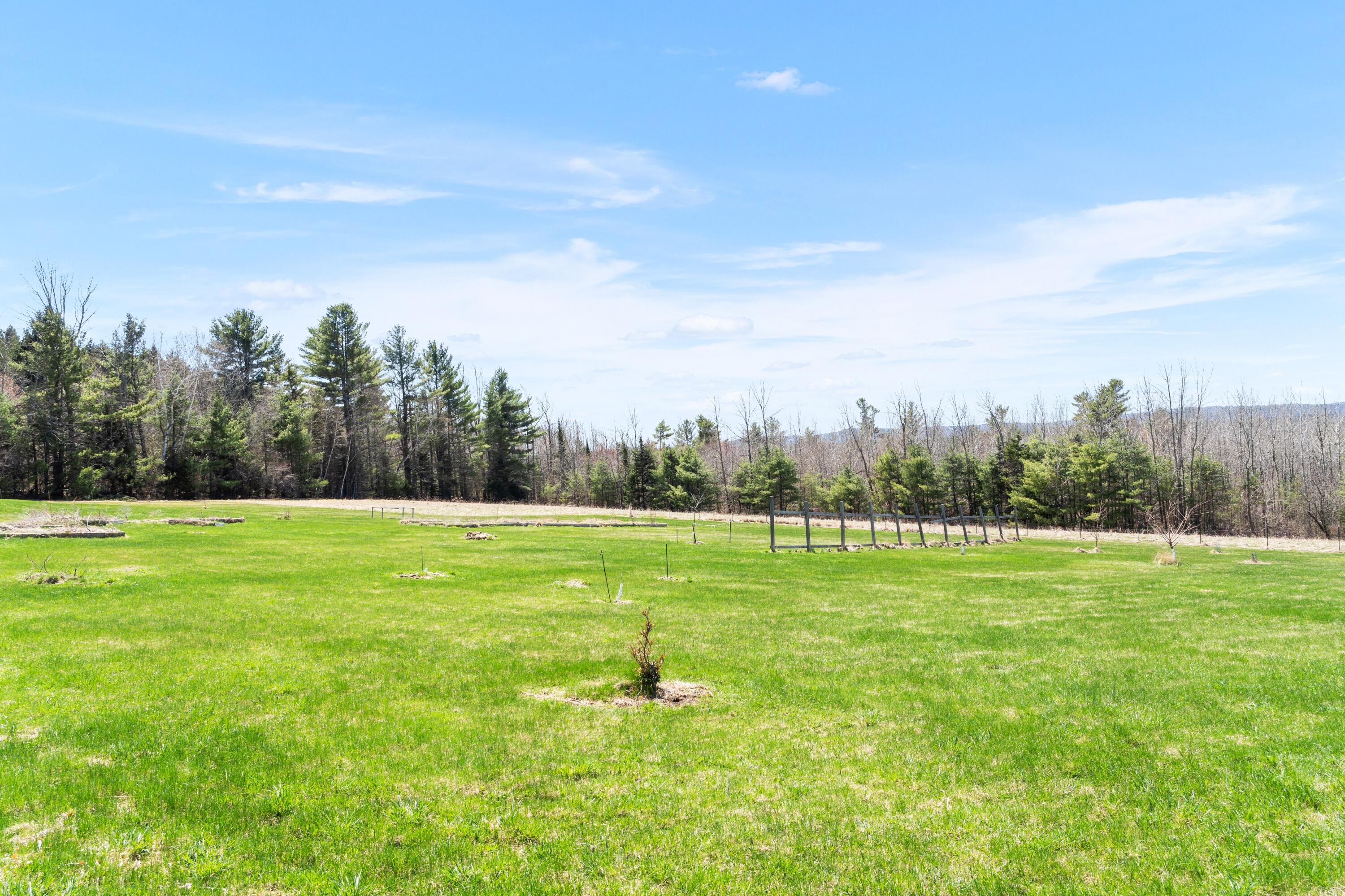 1434 North Road Mount Vernon ME 04352
