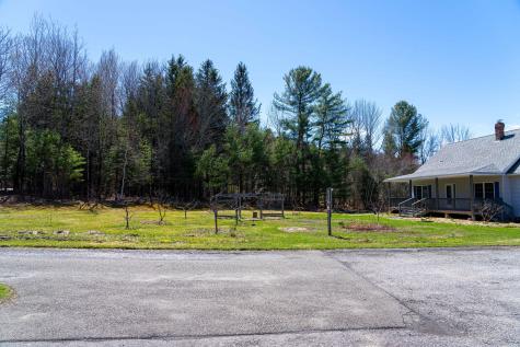 1434 North Road Mount Vernon ME 04352