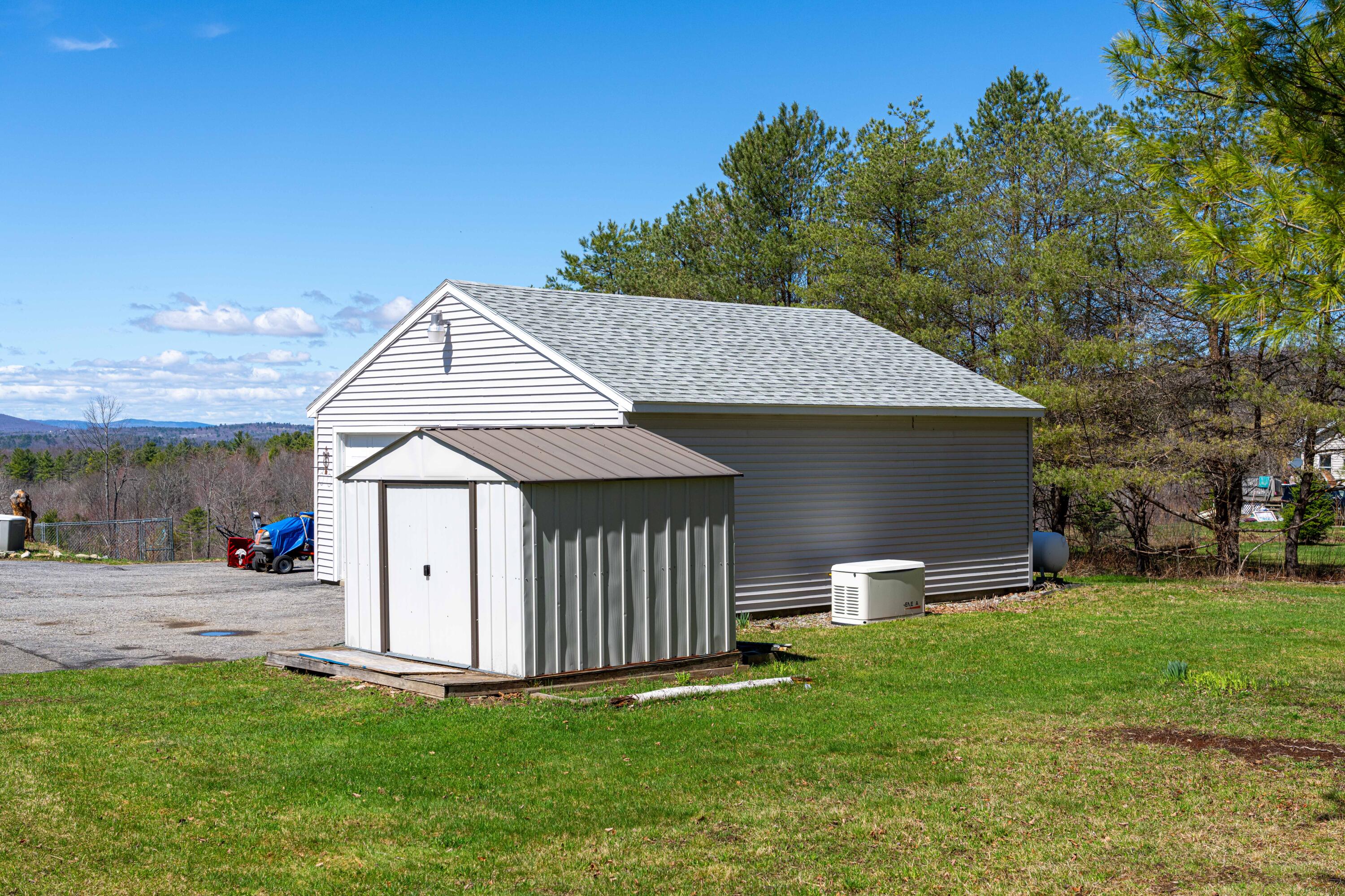 1434 North Road Mount Vernon ME 04352
