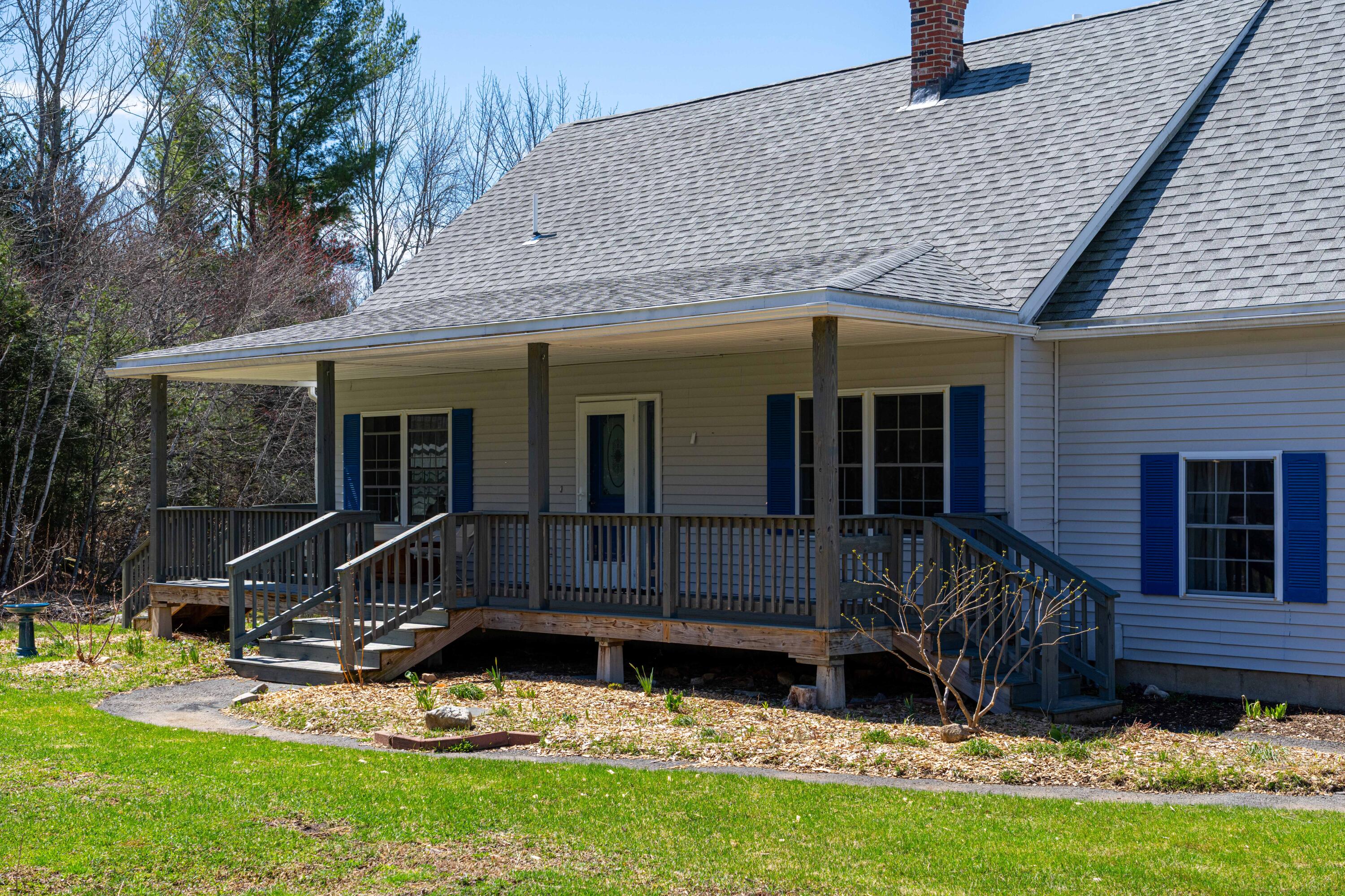 1434 North Road Mount Vernon ME 04352