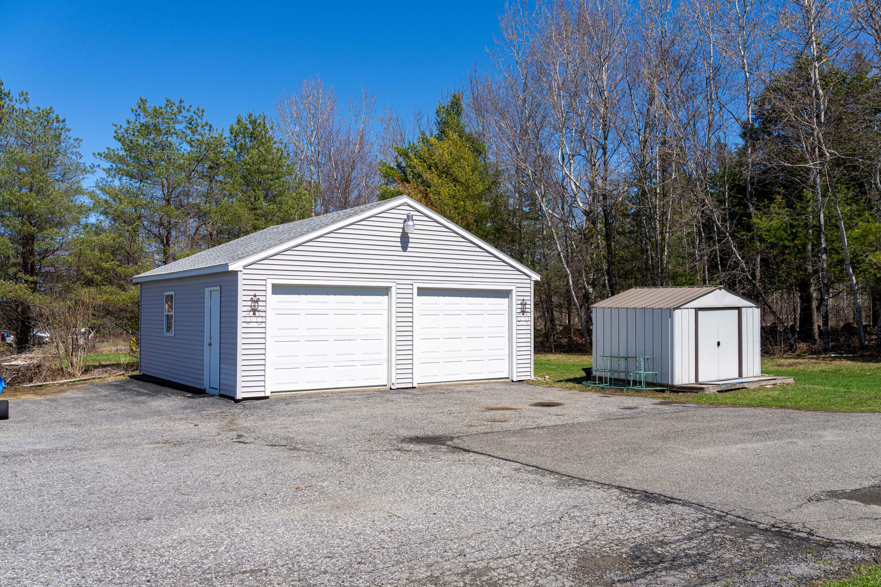 1434 North Road Mount Vernon ME 04352