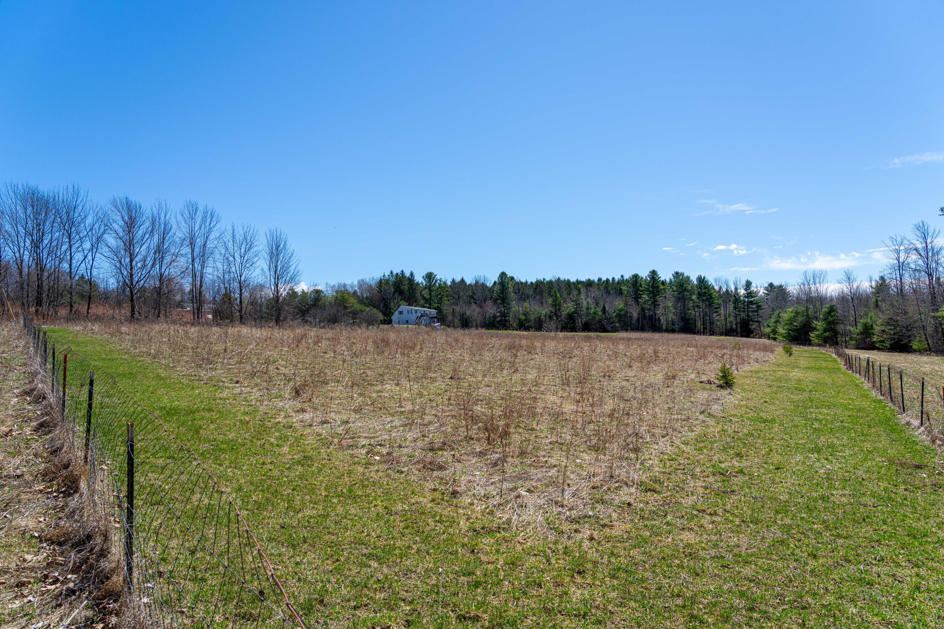 1434 North Road Mount Vernon ME 04352