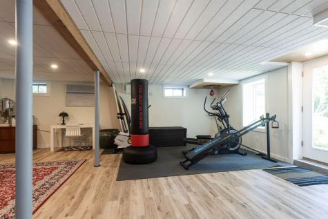 8 Wavecrest Drive York ME 03909