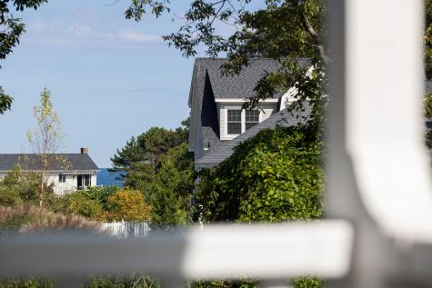 8 Wavecrest Drive York ME 03909