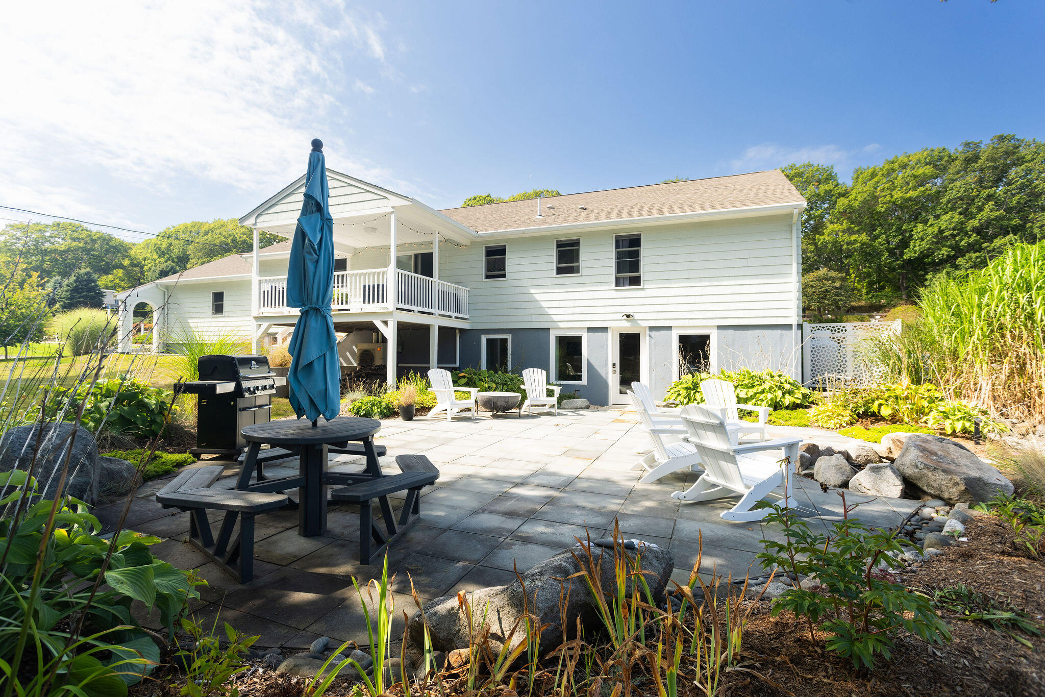 8 Wavecrest Drive York ME 03909