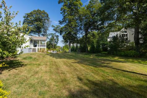 8 Wavecrest Drive York ME 03909