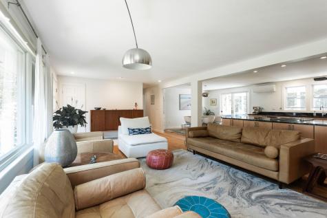 8 Wavecrest Drive York ME 03909