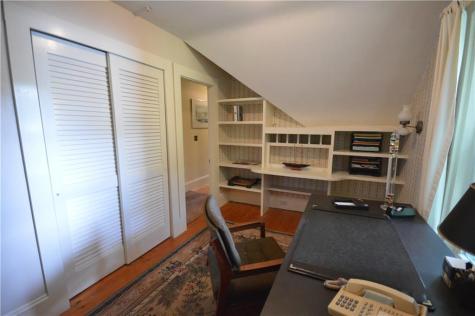 45 Thurlow Road Newburgh ME 04444