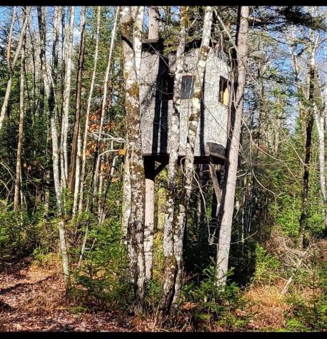 1698 Worcester Highway Kingsbury Plt ME 04942