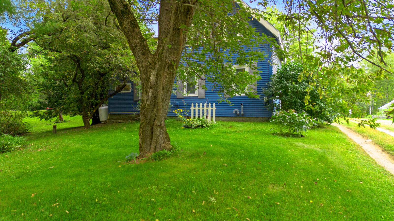 693 Detroit Road Troy ME 04987