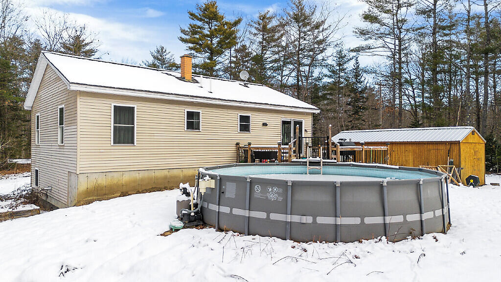 4 Youngs Drive Leeds ME 04263