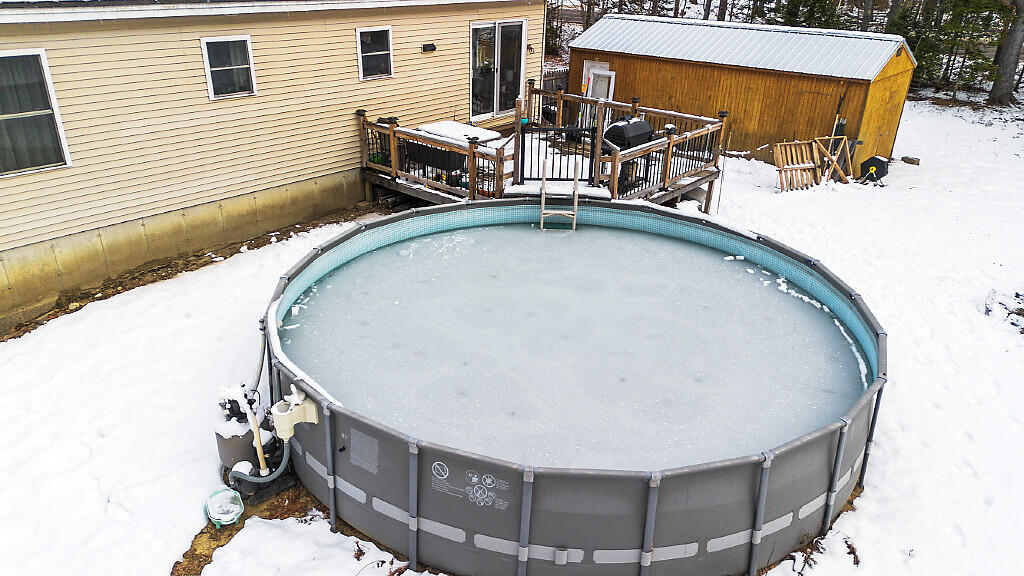 4 Youngs Drive Leeds ME 04263