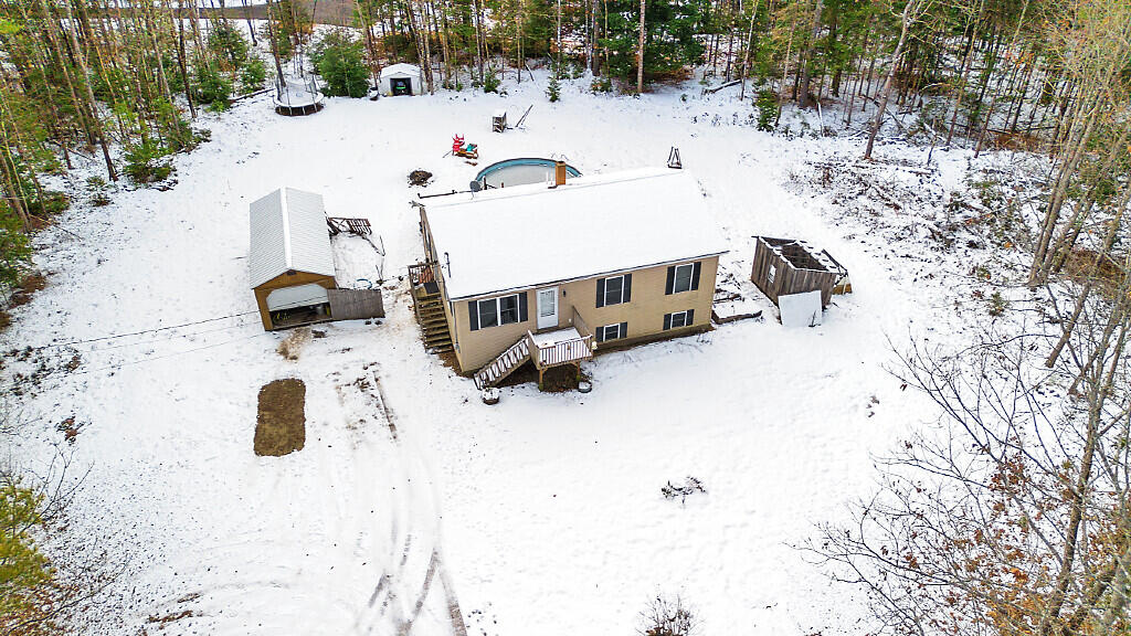 4 Youngs Drive Leeds ME 04263