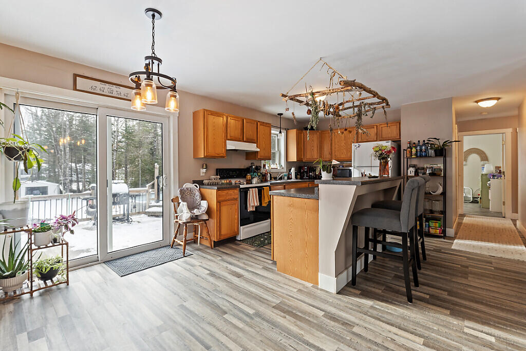 4 Youngs Drive Leeds ME 04263