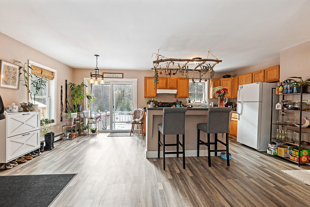 4 Youngs Drive Leeds ME 04263