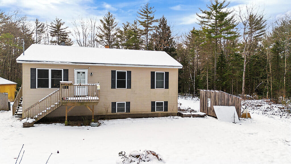 4 Youngs Drive Leeds ME 04263