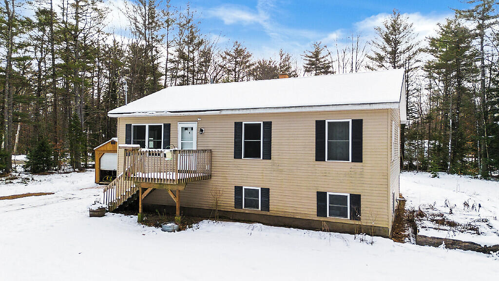 4 Youngs Drive Leeds ME 04263