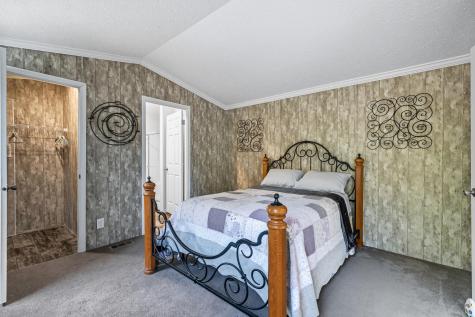 1107 Hill Road Clinton ME 04927