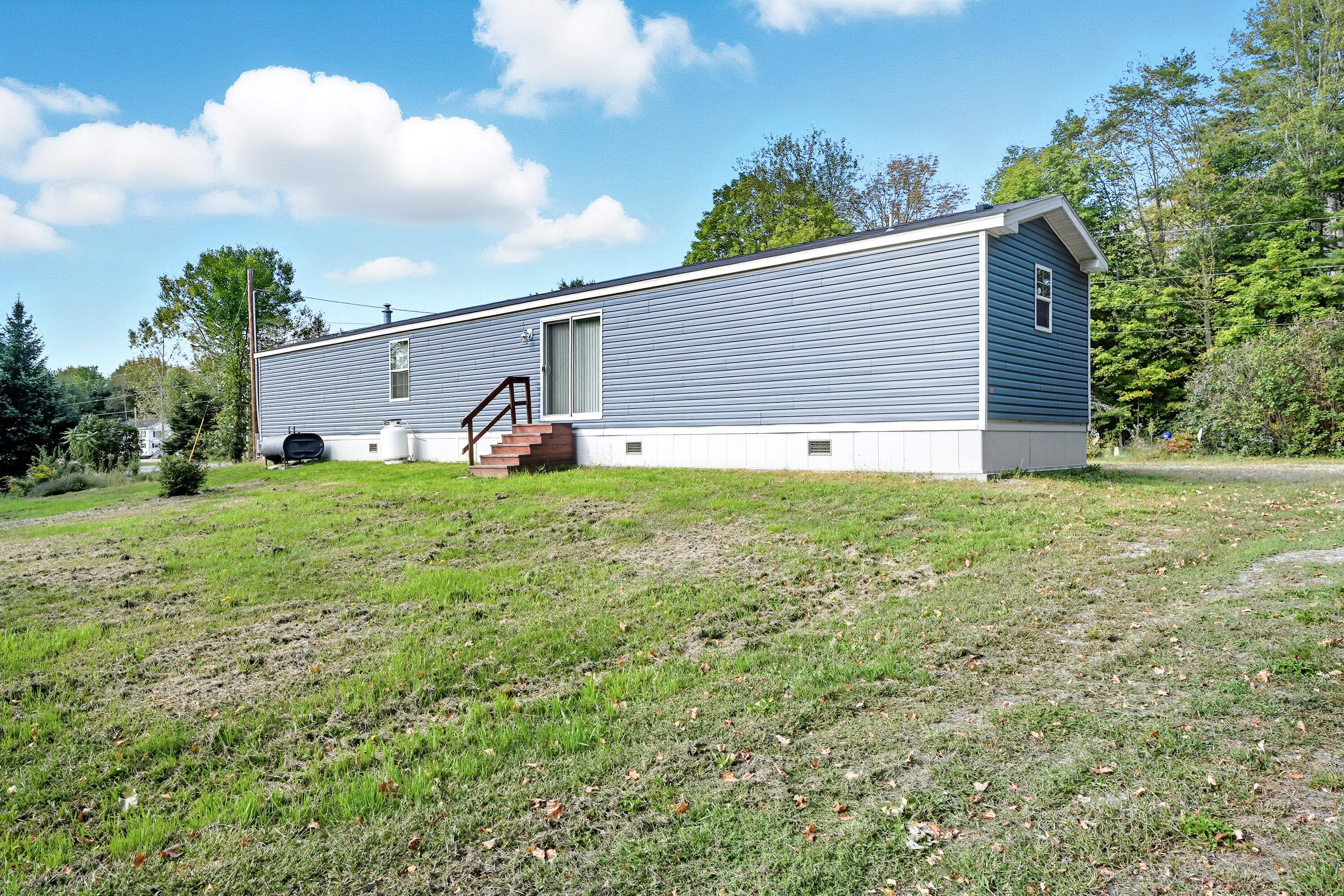 1107 Hill Road Clinton ME 04927