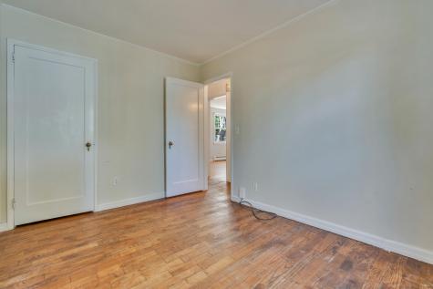 32 Chamberlain Avenue Brunswick ME 04011