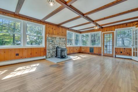 32 Chamberlain Avenue Brunswick ME 04011