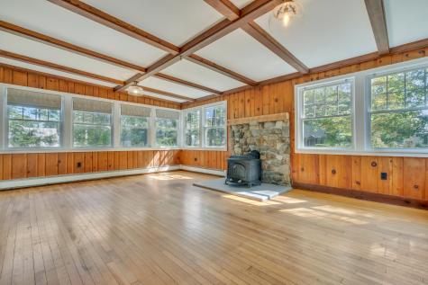 32 Chamberlain Avenue Brunswick ME 04011