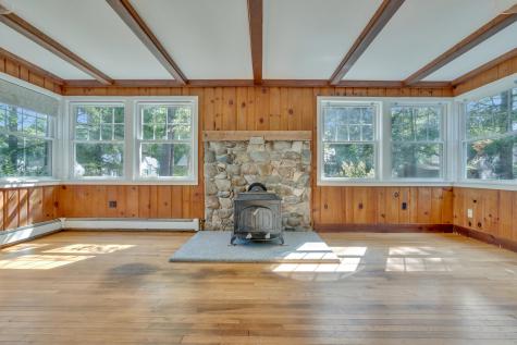 32 Chamberlain Avenue Brunswick ME 04011