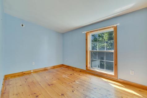 32 Chamberlain Avenue Brunswick ME 04011