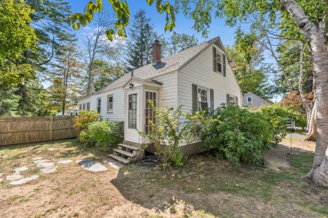 32 Chamberlain Avenue Brunswick ME 04011