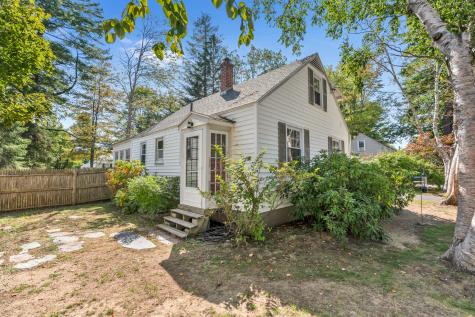 32 Chamberlain Avenue Brunswick ME 04011