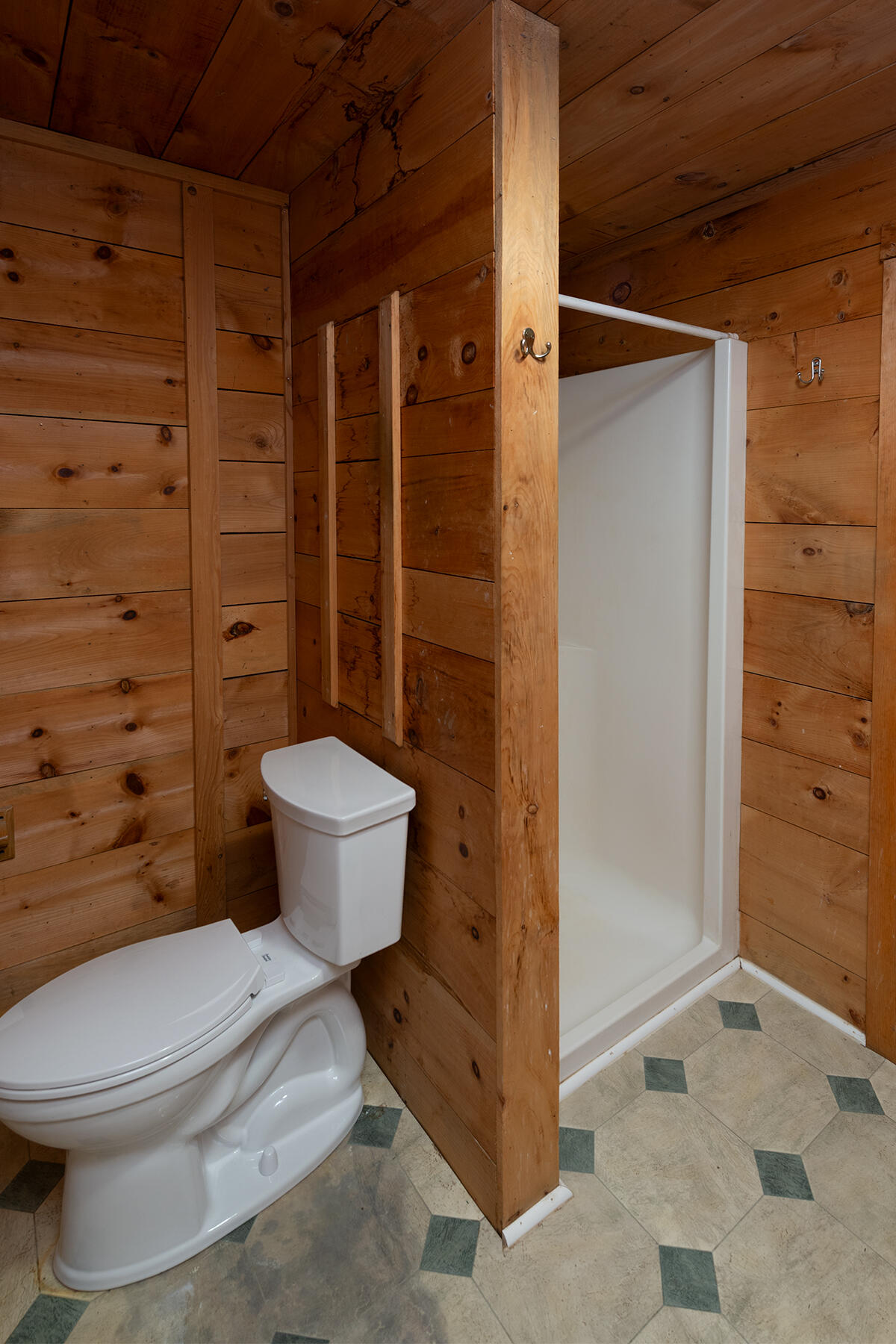 2 Mckenna Court York ME 03909