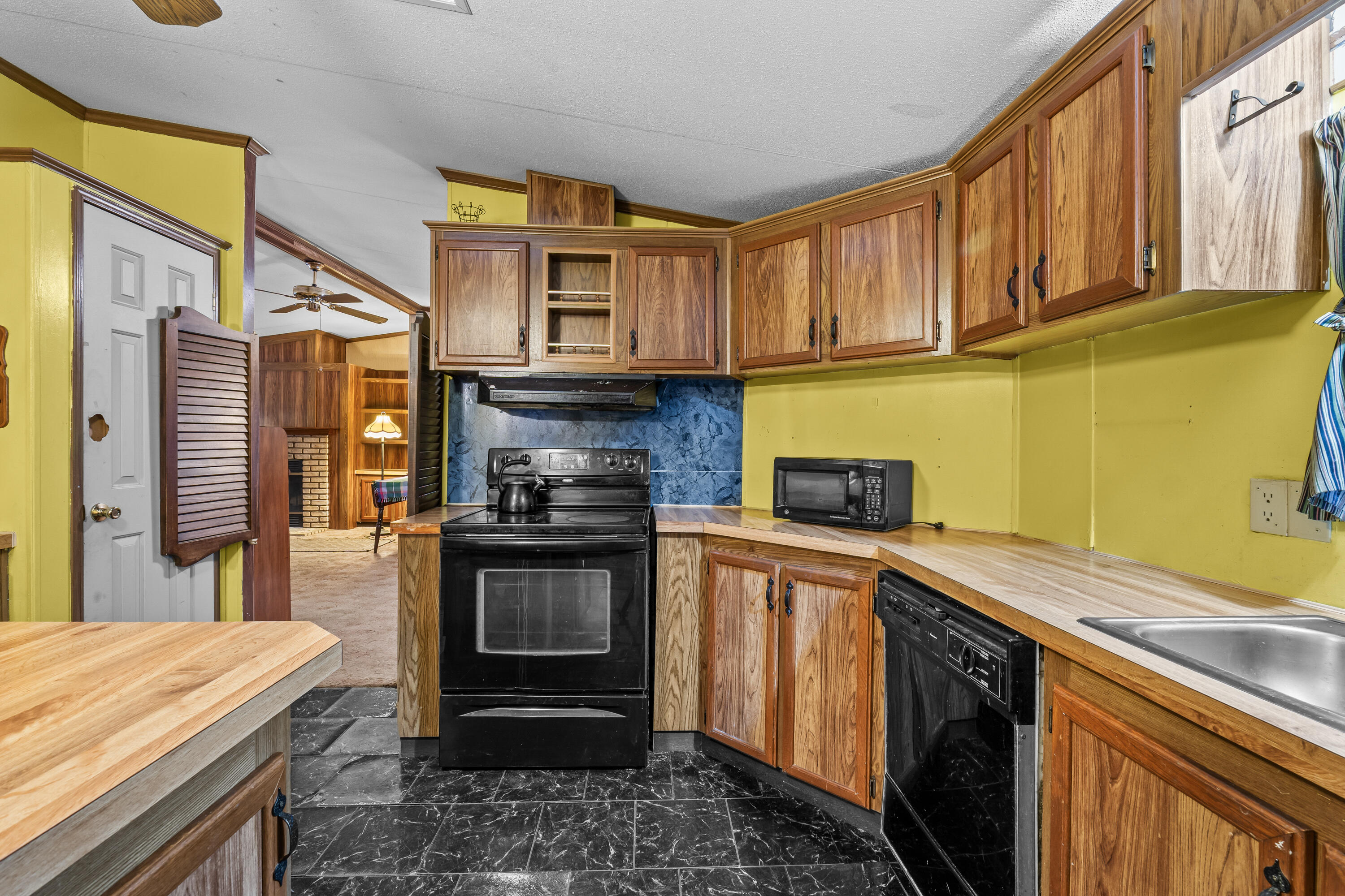 784 E Pond Road Nobleboro ME 04555