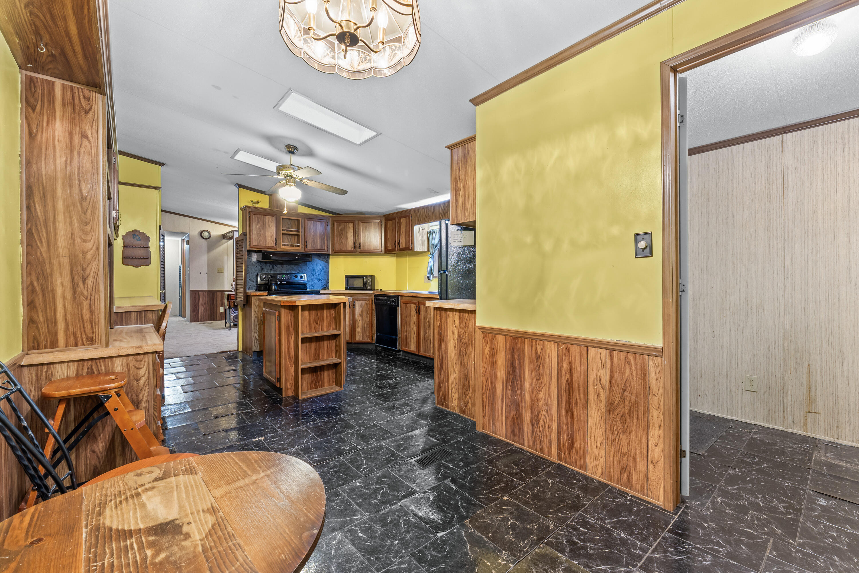 784 E Pond Road Nobleboro ME 04555