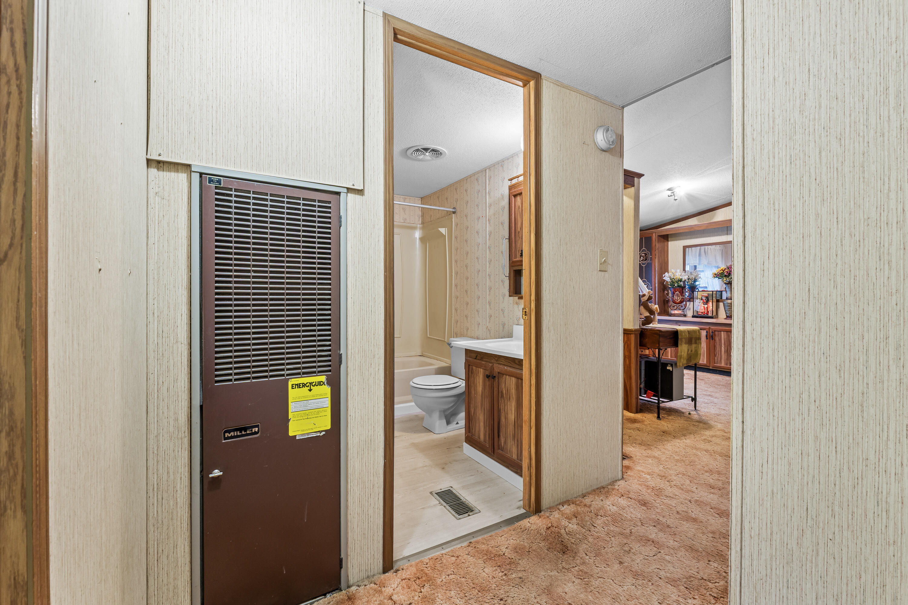 784 E Pond Road Nobleboro ME 04555