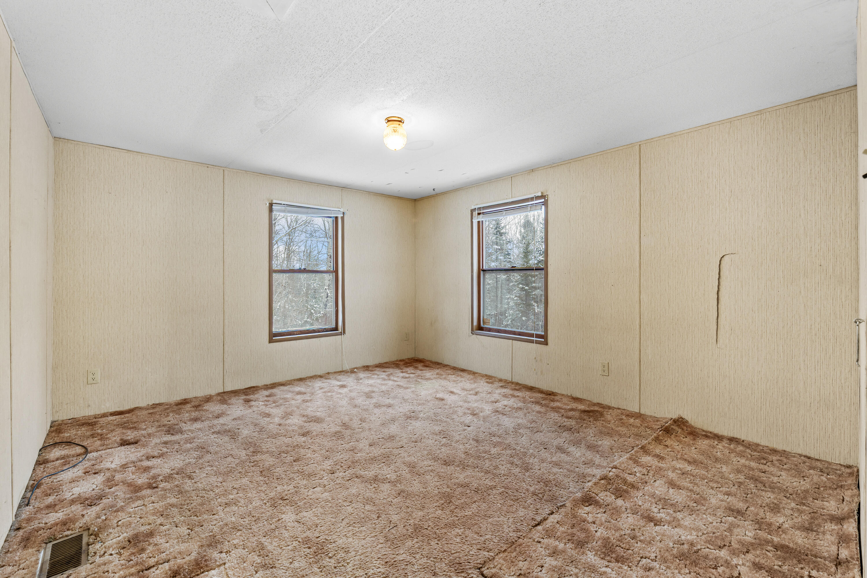 784 E Pond Road Nobleboro ME 04555