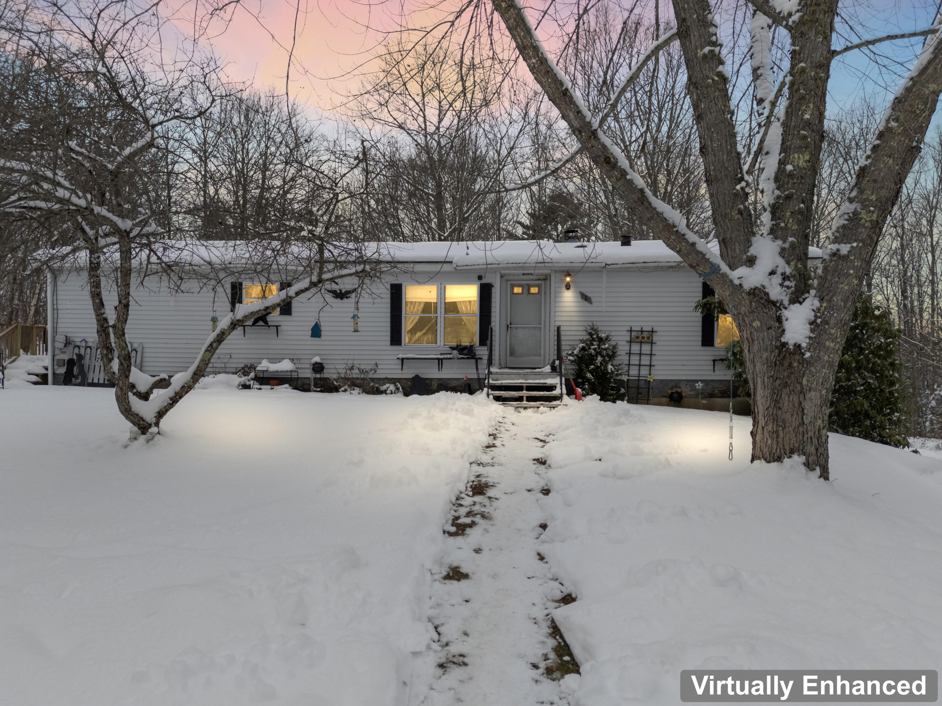 784 E Pond Road Nobleboro ME 04555