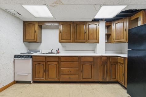 14 Blaine Avenue Augusta ME 04330