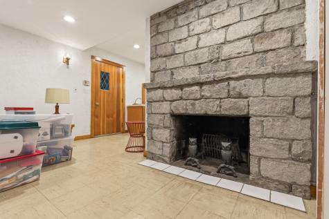 14 Blaine Avenue Augusta ME 04330