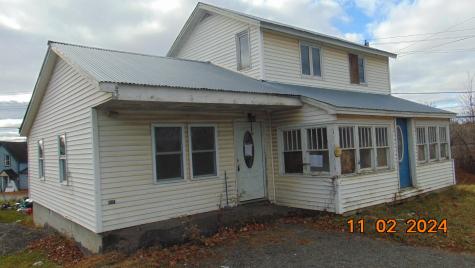 30 Smyrna Street Houlton ME 04730