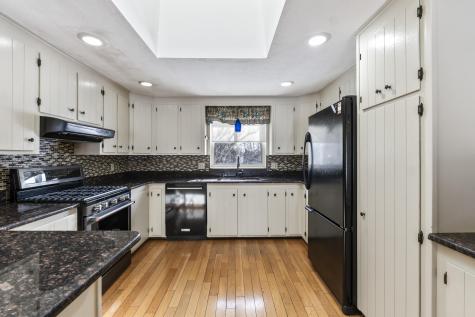 4 Abbi Lane Scarborough ME 04074