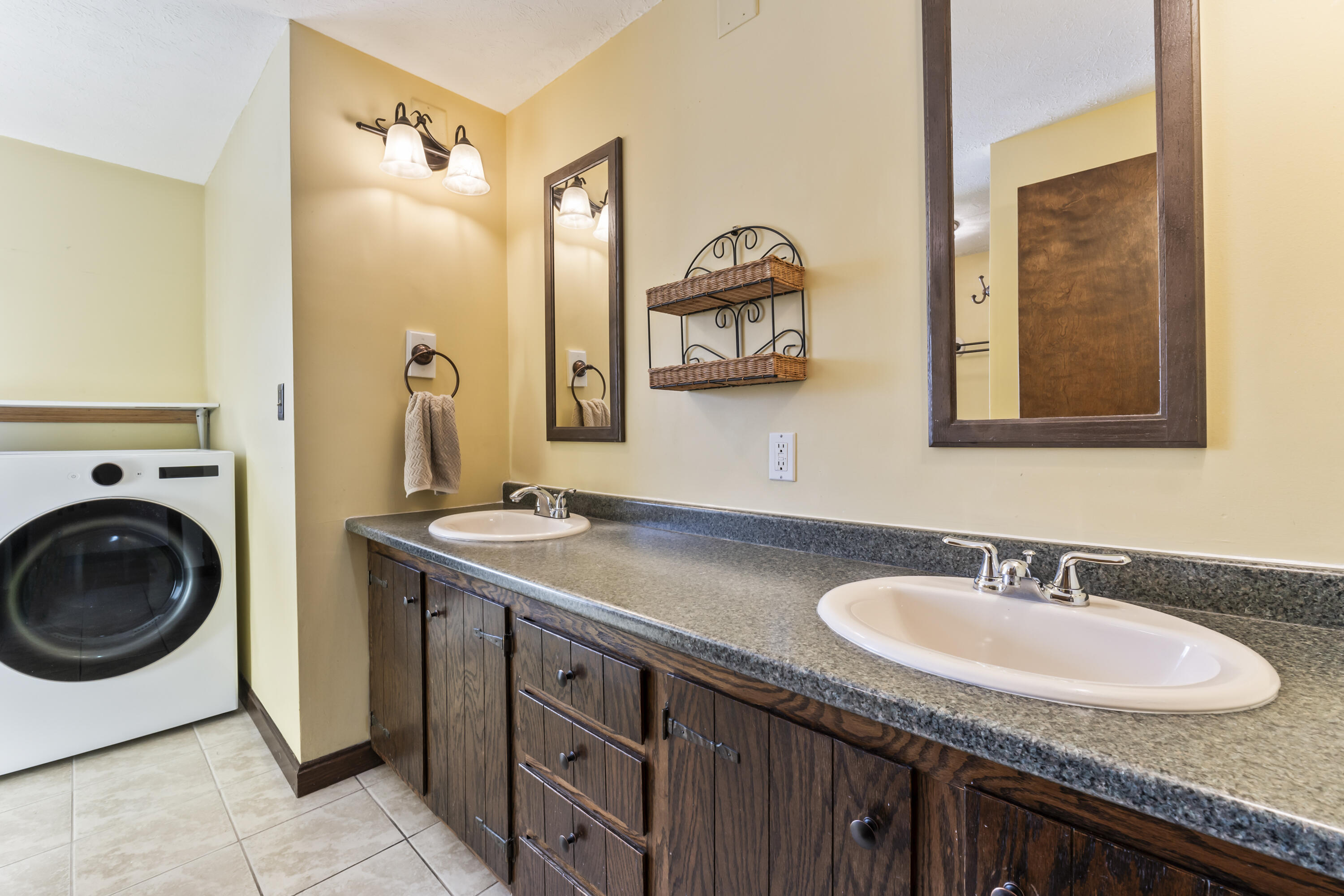 4 Abbi Lane Scarborough ME 04074