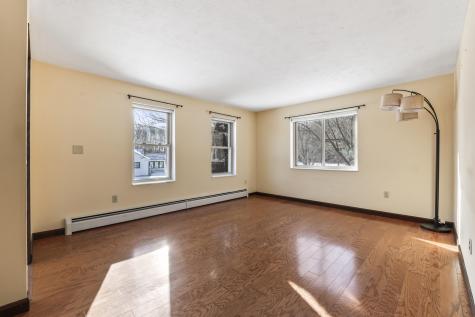 4 Abbi Lane Scarborough ME 04074