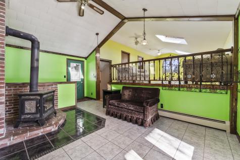 4 Abbi Lane Scarborough ME 04074