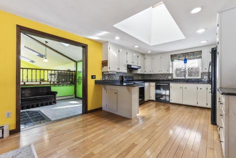 4 Abbi Lane Scarborough ME 04074