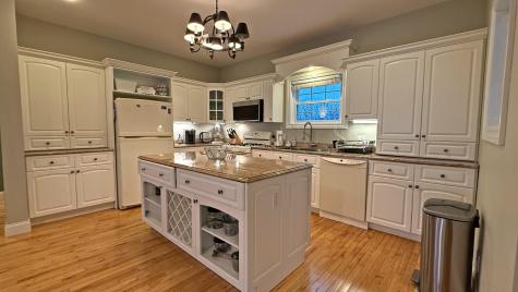 20 Easy Street Lubec ME 04652